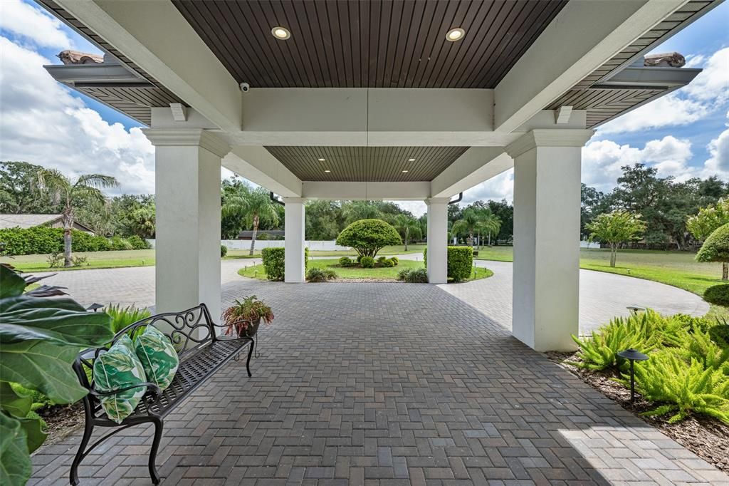 For Sale: $6,895,000 (6 beds, 6 baths, 9474 Square Feet)