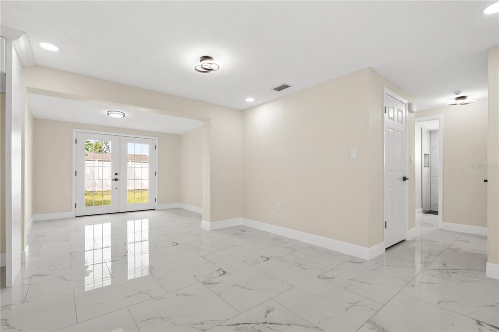 En Venta: $289,900 (3 camas, 2 baños, 1280 Pies cuadrados)