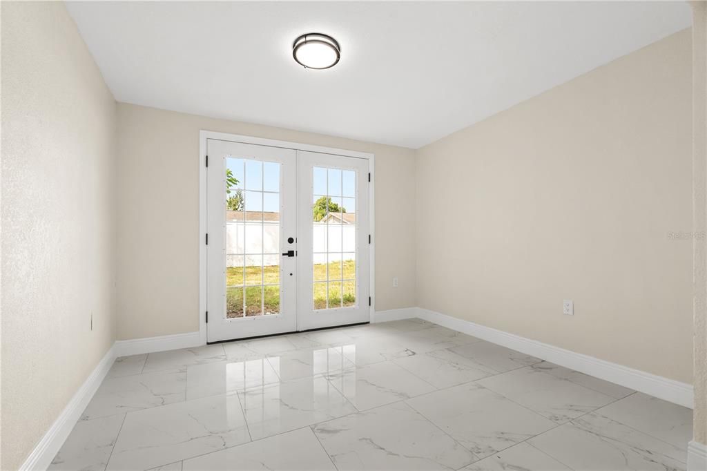En Venta: $289,900 (3 camas, 2 baños, 1280 Pies cuadrados)