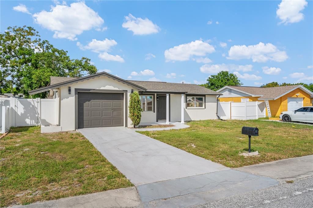 En Venta: $289,900 (3 camas, 2 baños, 1280 Pies cuadrados)