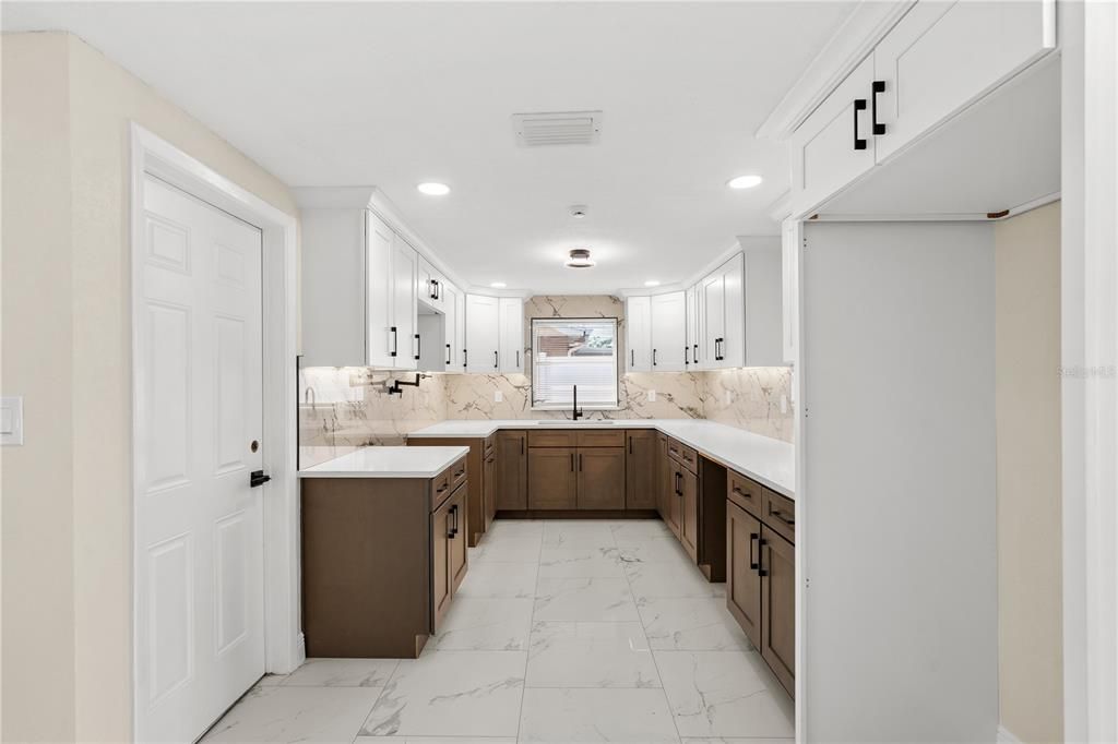 En Venta: $289,900 (3 camas, 2 baños, 1280 Pies cuadrados)