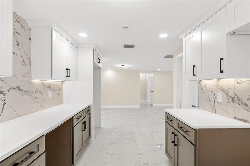 En Venta: $289,900 (3 camas, 2 baños, 1280 Pies cuadrados)