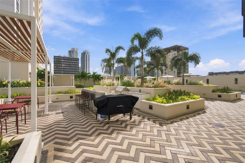 En Venta: $2,299,000 (3 camas, 3 baños, 2156 Pies cuadrados)