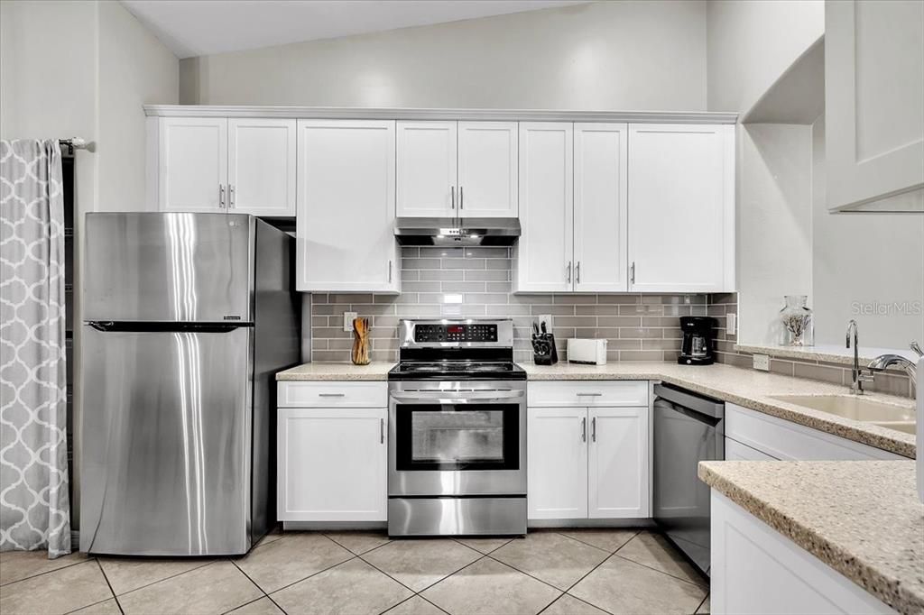 For Sale: $249,900 (3 beds, 2 baths, 1765 Square Feet)