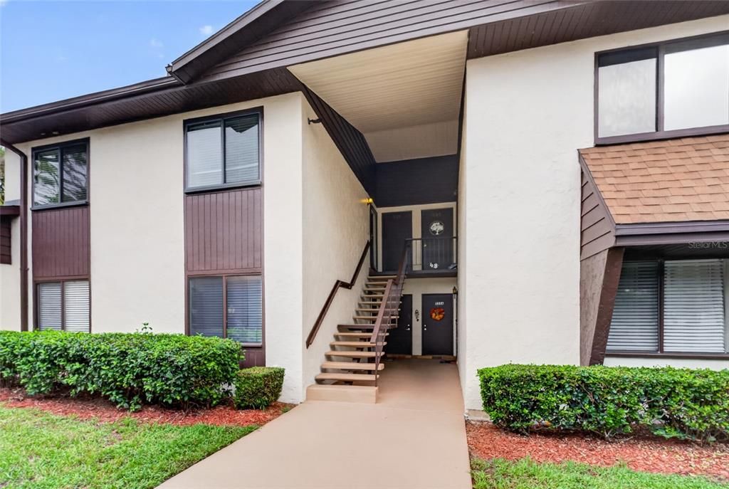 For Sale: $119,000 (2 beds, 1 baths, 1027 Square Feet)