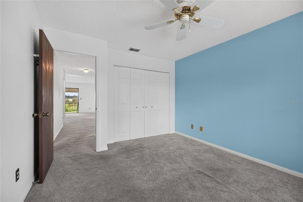 For Sale: $119,000 (2 beds, 1 baths, 1027 Square Feet)