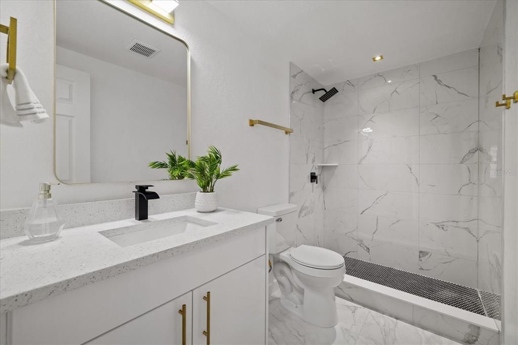For Sale: $394,900 (4 beds, 2 baths, 1173 Square Feet)