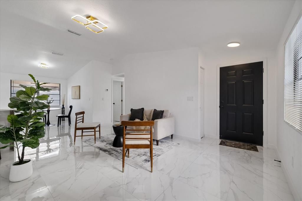 For Sale: $394,900 (4 beds, 2 baths, 1173 Square Feet)