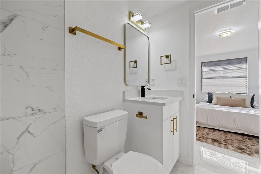 For Sale: $394,900 (4 beds, 2 baths, 1173 Square Feet)