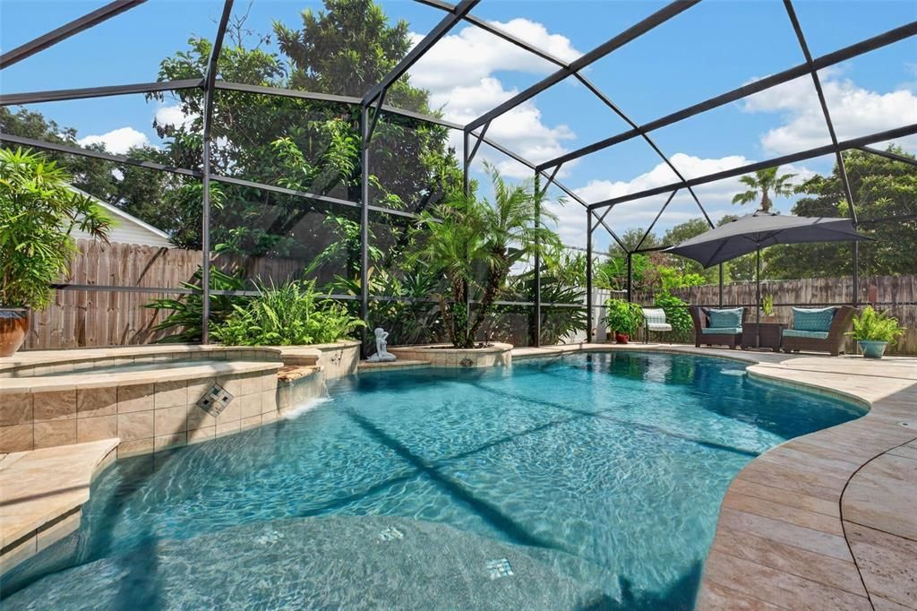 Active With Contract: $385,000 (3 beds, 2 baths, 1628 Square Feet)