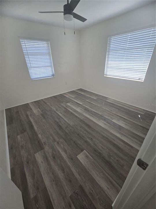 For Rent: $2,400 (2 beds, 1 baths, 1080 Square Feet)