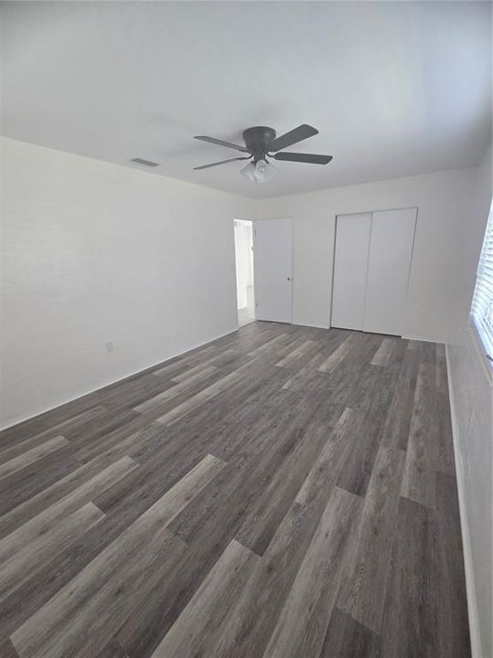 For Rent: $2,400 (2 beds, 1 baths, 1080 Square Feet)