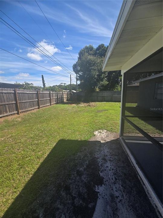 For Rent: $2,400 (2 beds, 1 baths, 1080 Square Feet)