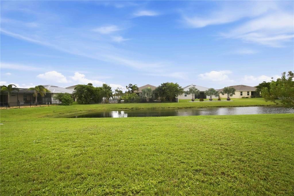 For Rent: $2,550 (3 beds, 2 baths, 1626 Square Feet)