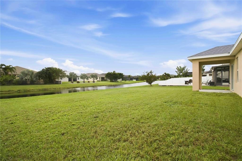 For Rent: $2,550 (3 beds, 2 baths, 1626 Square Feet)