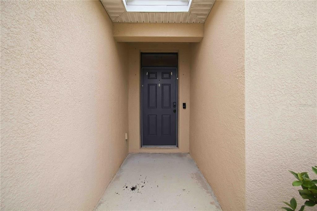 For Rent: $2,550 (3 beds, 2 baths, 1626 Square Feet)