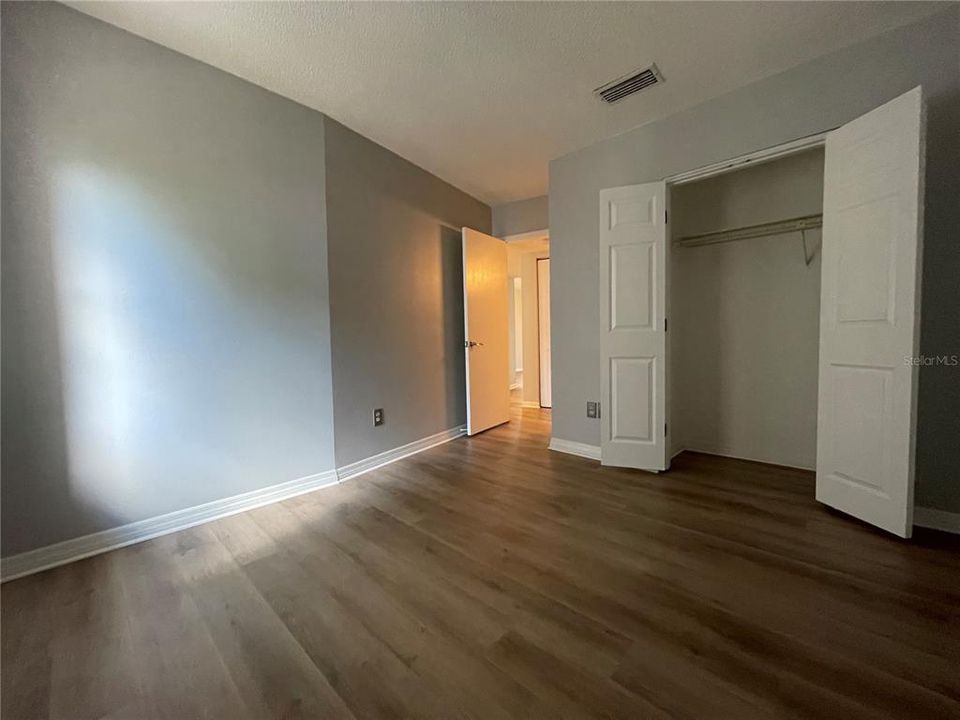 For Rent: $1,900 (2 beds, 2 baths, 1000 Square Feet)