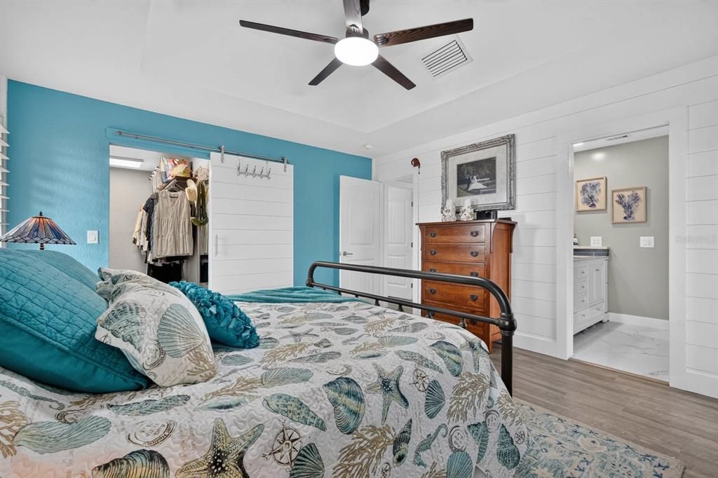 For Sale: $1,599,500 (4 beds, 4 baths, 3269 Square Feet)