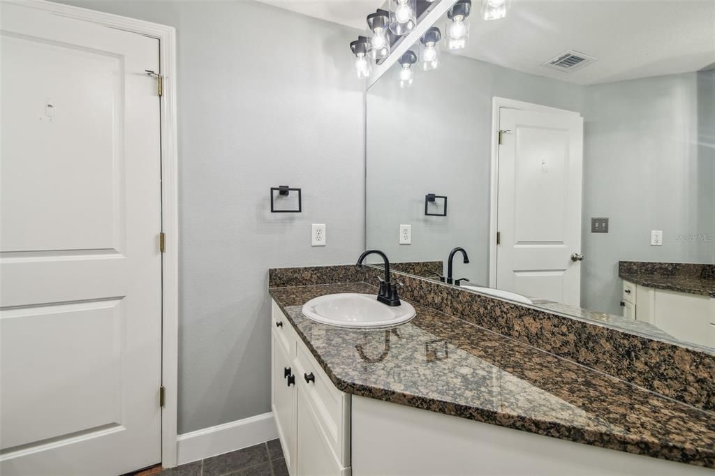 For Sale: $630,000 (2 beds, 2 baths, 1349 Square Feet)