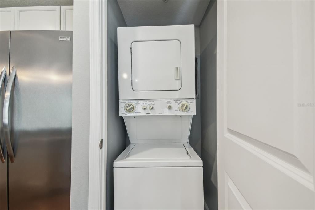 For Sale: $630,000 (2 beds, 2 baths, 1349 Square Feet)