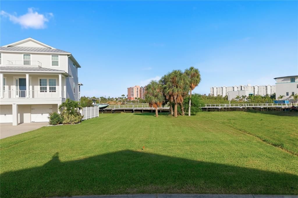 For Sale: $359,000 (0.15 acres)