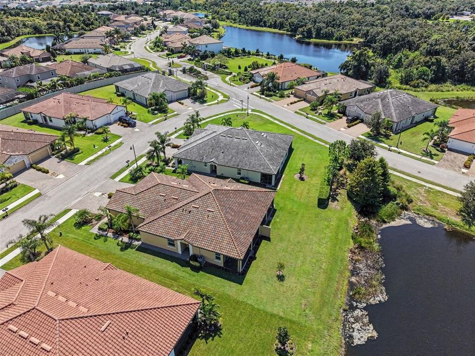 For Sale: $414,990 (3 beds, 2 baths, 1571 Square Feet)