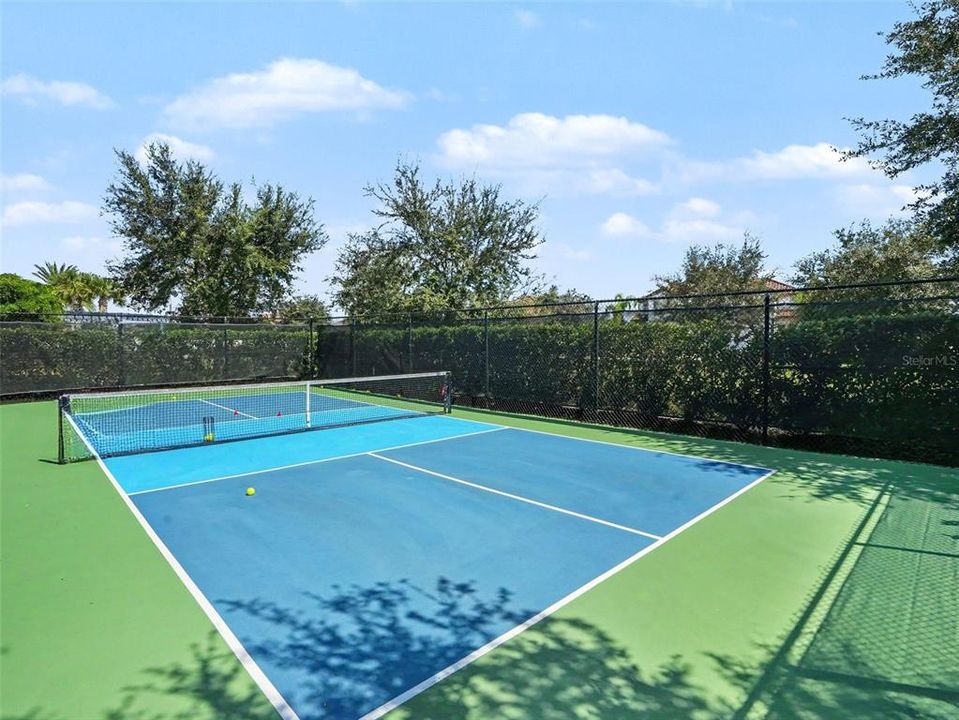 For Sale: $414,990 (3 beds, 2 baths, 1571 Square Feet)
