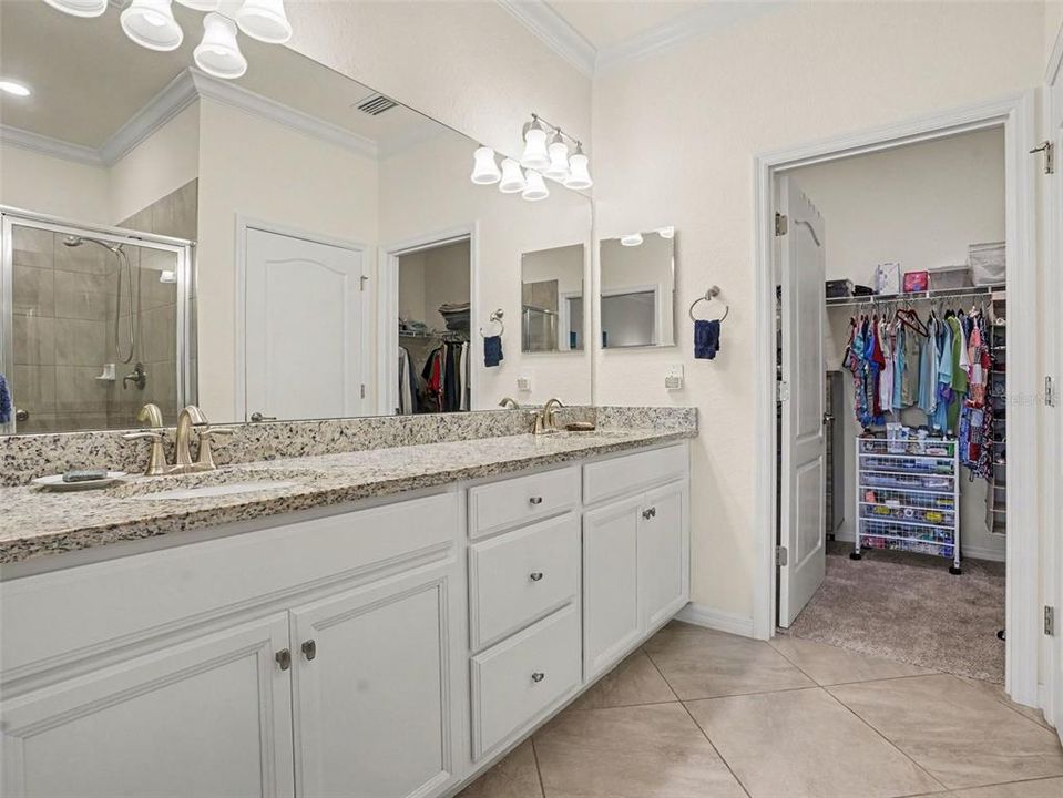For Sale: $414,990 (3 beds, 2 baths, 1571 Square Feet)