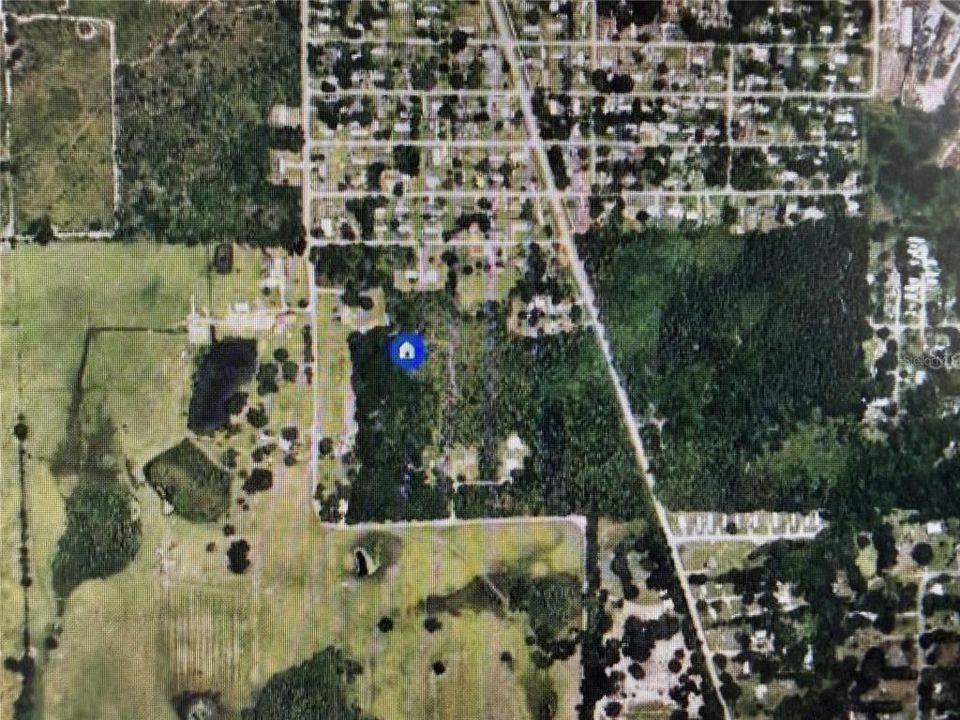 На продажу: $24,900 (0.23 acres)