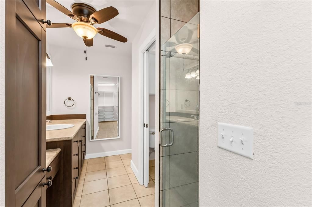 En Venta: $269,900 (3 camas, 2 baños, 1390 Pies cuadrados)