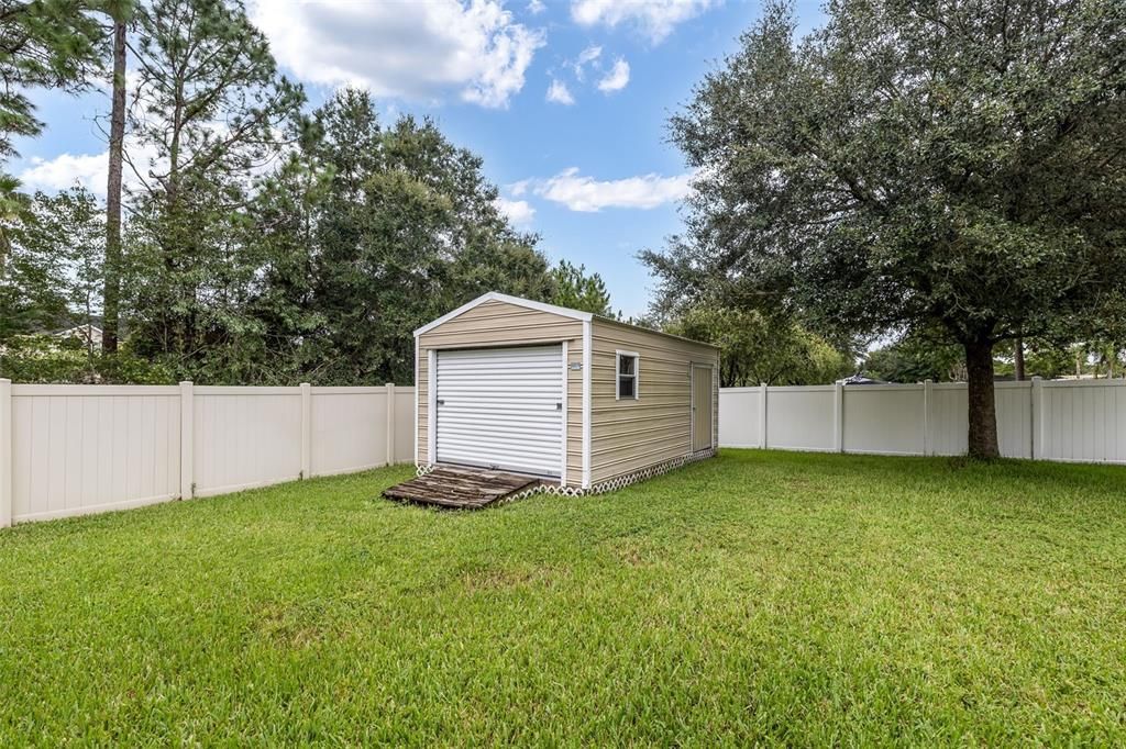 En Venta: $899,000 (5 camas, 3 baños, 3011 Pies cuadrados)