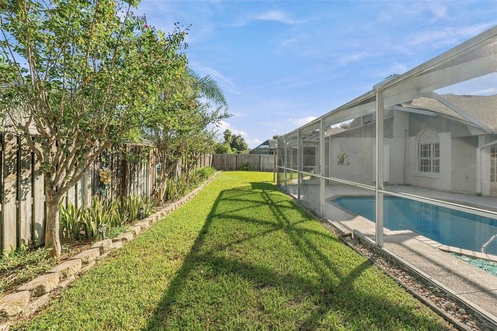 For Sale: $595,000 (4 beds, 3 baths, 2500 Square Feet)