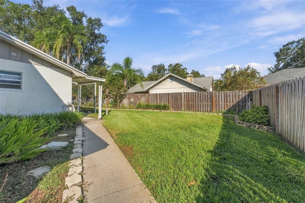 For Sale: $595,000 (4 beds, 3 baths, 2500 Square Feet)