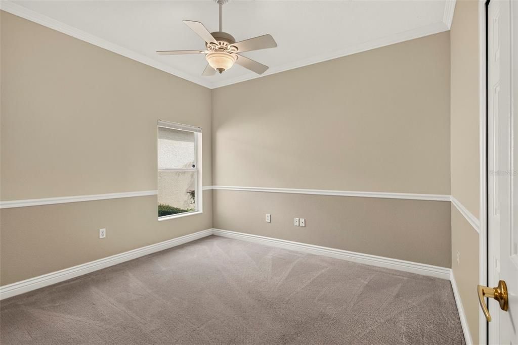 For Sale: $550,000 (4 beds, 3 baths, 3018 Square Feet)