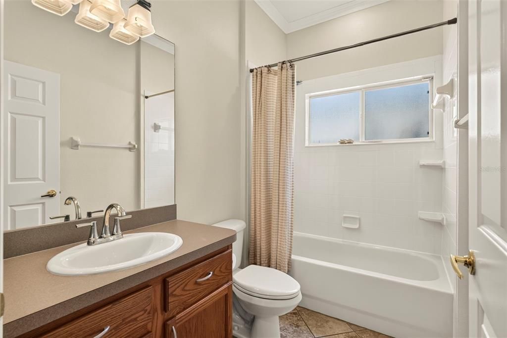 For Sale: $550,000 (4 beds, 3 baths, 3018 Square Feet)