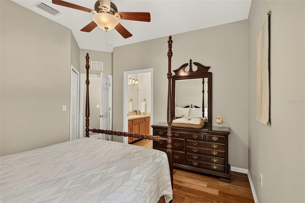 For Sale: $550,000 (4 beds, 3 baths, 3018 Square Feet)