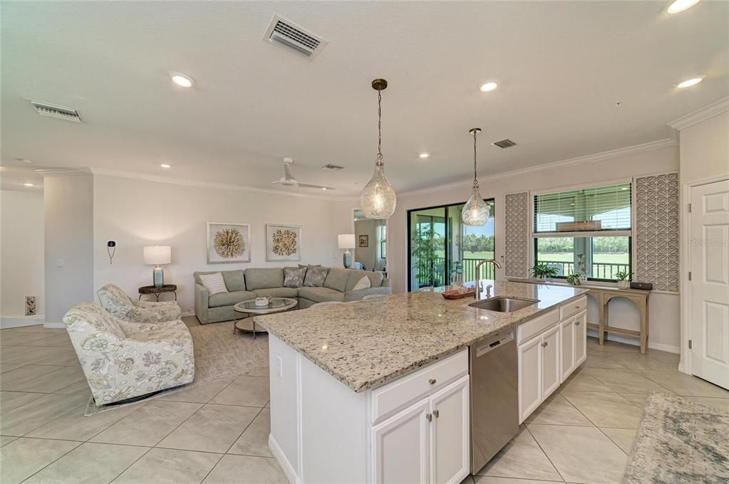 For Sale: $669,000 (3 beds, 2 baths, 2108 Square Feet)