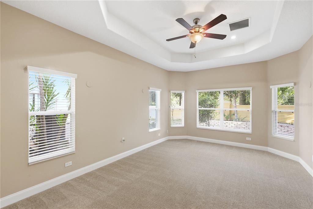 For Rent: $3,500 (4 beds, 2 baths, 2822 Square Feet)