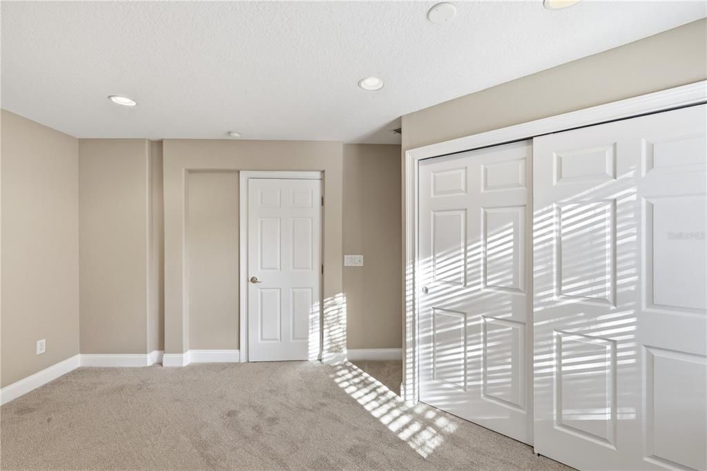For Rent: $3,500 (4 beds, 2 baths, 2822 Square Feet)