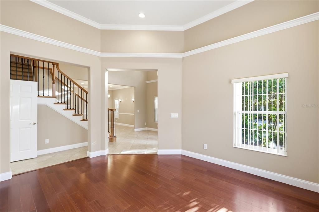 For Rent: $3,500 (4 beds, 2 baths, 2822 Square Feet)