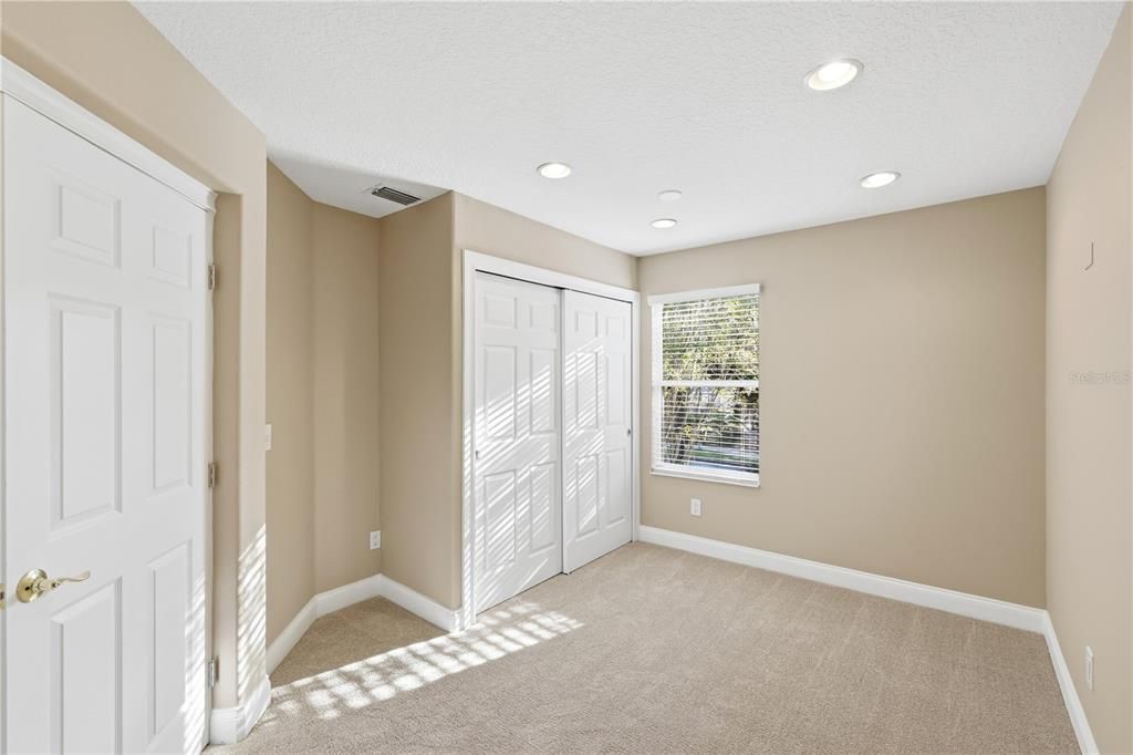 For Rent: $3,500 (4 beds, 2 baths, 2822 Square Feet)