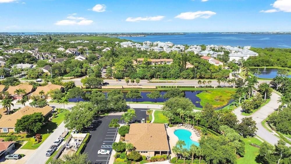 На продажу: $339,000 (3 спален, 2 ванн, 1520 Квадратных фут)