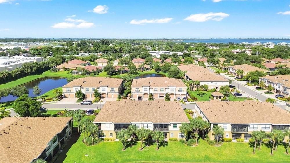 На продажу: $339,000 (3 спален, 2 ванн, 1520 Квадратных фут)