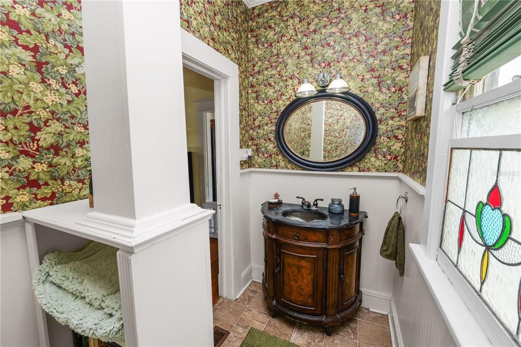 На продажу: $375,000 (3 спален, 1 ванн, 1891 Квадратных фут)