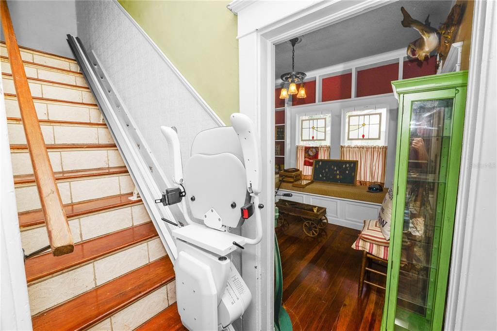 На продажу: $375,000 (3 спален, 1 ванн, 1891 Квадратных фут)