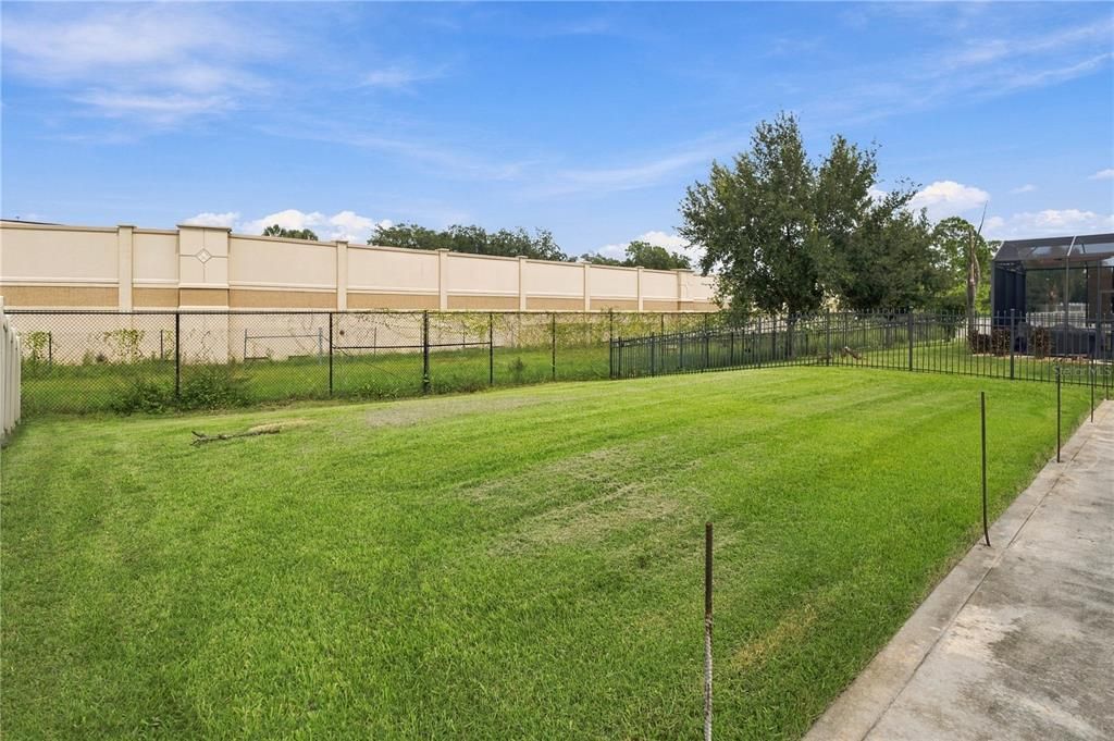 For Sale: $619,900 (4 beds, 2 baths, 2855 Square Feet)