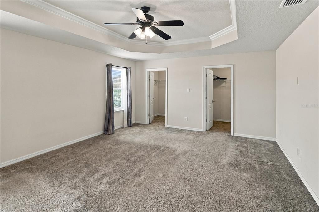 For Sale: $619,900 (4 beds, 2 baths, 2855 Square Feet)