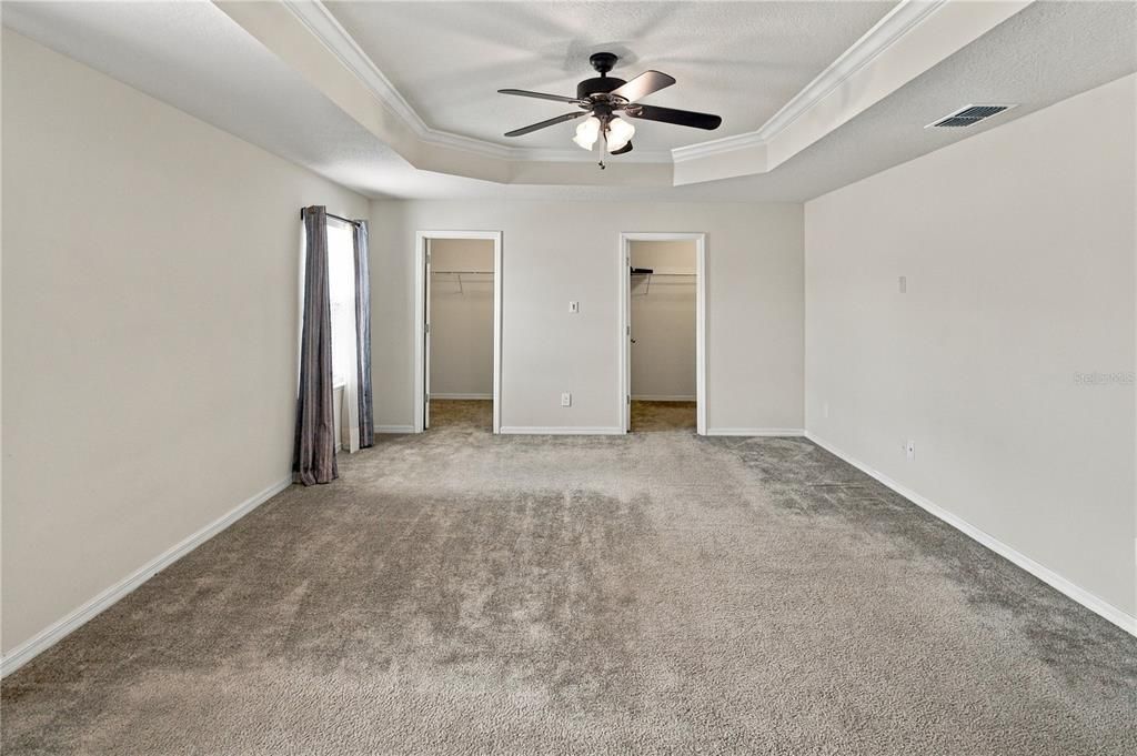 For Sale: $619,900 (4 beds, 2 baths, 2855 Square Feet)