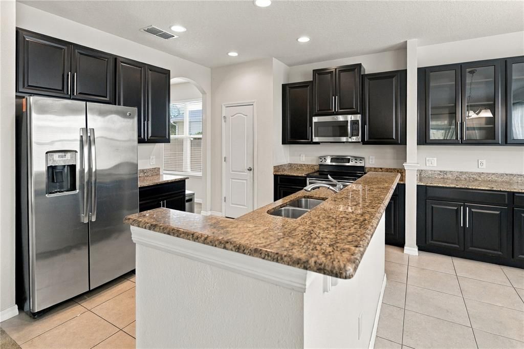 For Sale: $619,900 (4 beds, 2 baths, 2855 Square Feet)