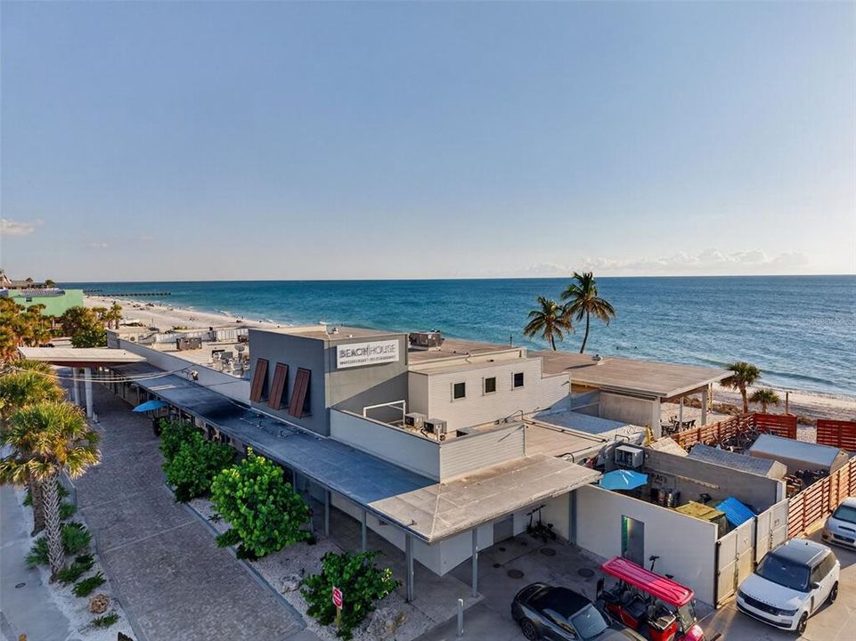 For Sale: $409,900 (1 beds, 1 baths, 462 Square Feet)
